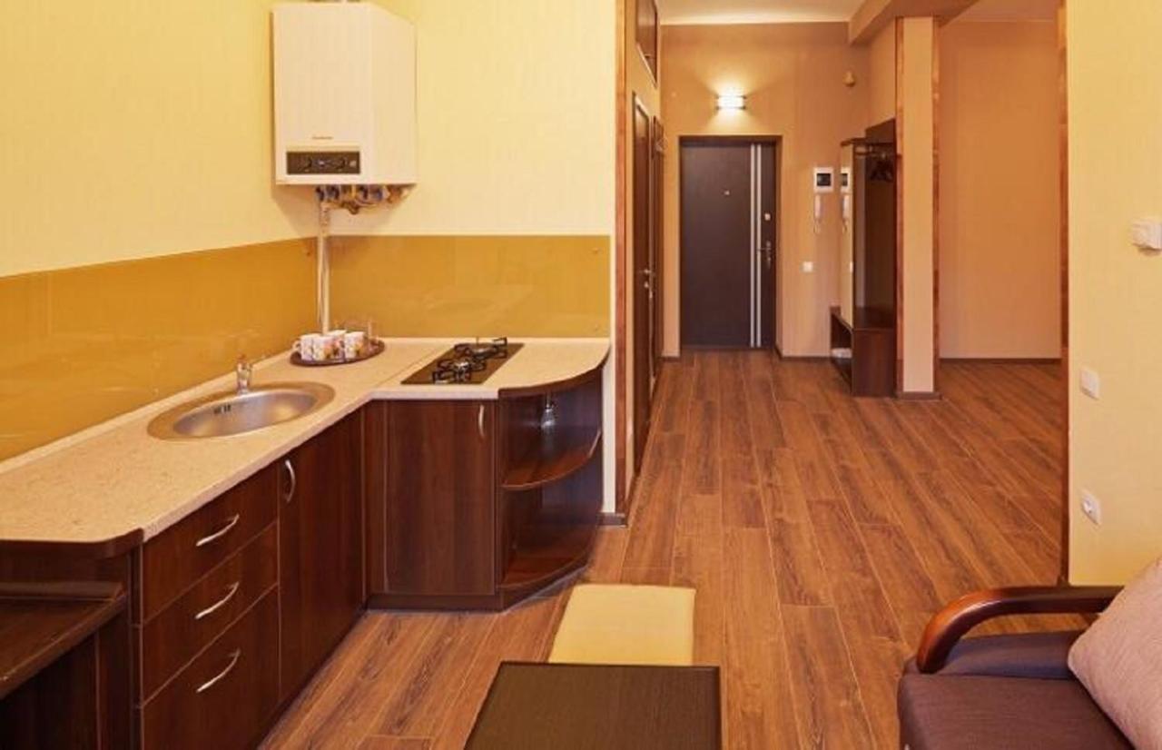 Apartment On Lychakivska 6-A Lviv Eksteriør billede