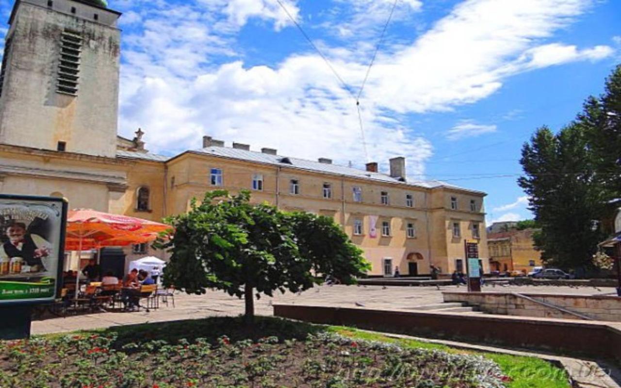 Apartment On Lychakivska 6-A Lviv Eksteriør billede